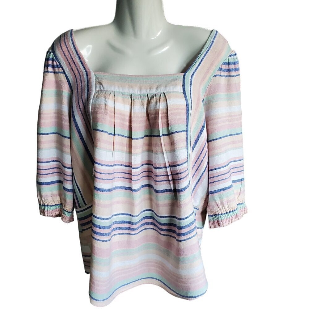 LINEN PASTEL COLORED SQUARE NECK TOP SIZE 1X